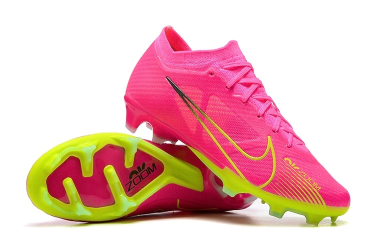 נעלי כדורגל “Nike mercurial vapor” ורודות